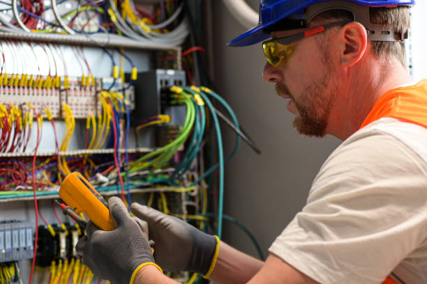 Best Circuit Breaker Repair  in Collinsvle, IL